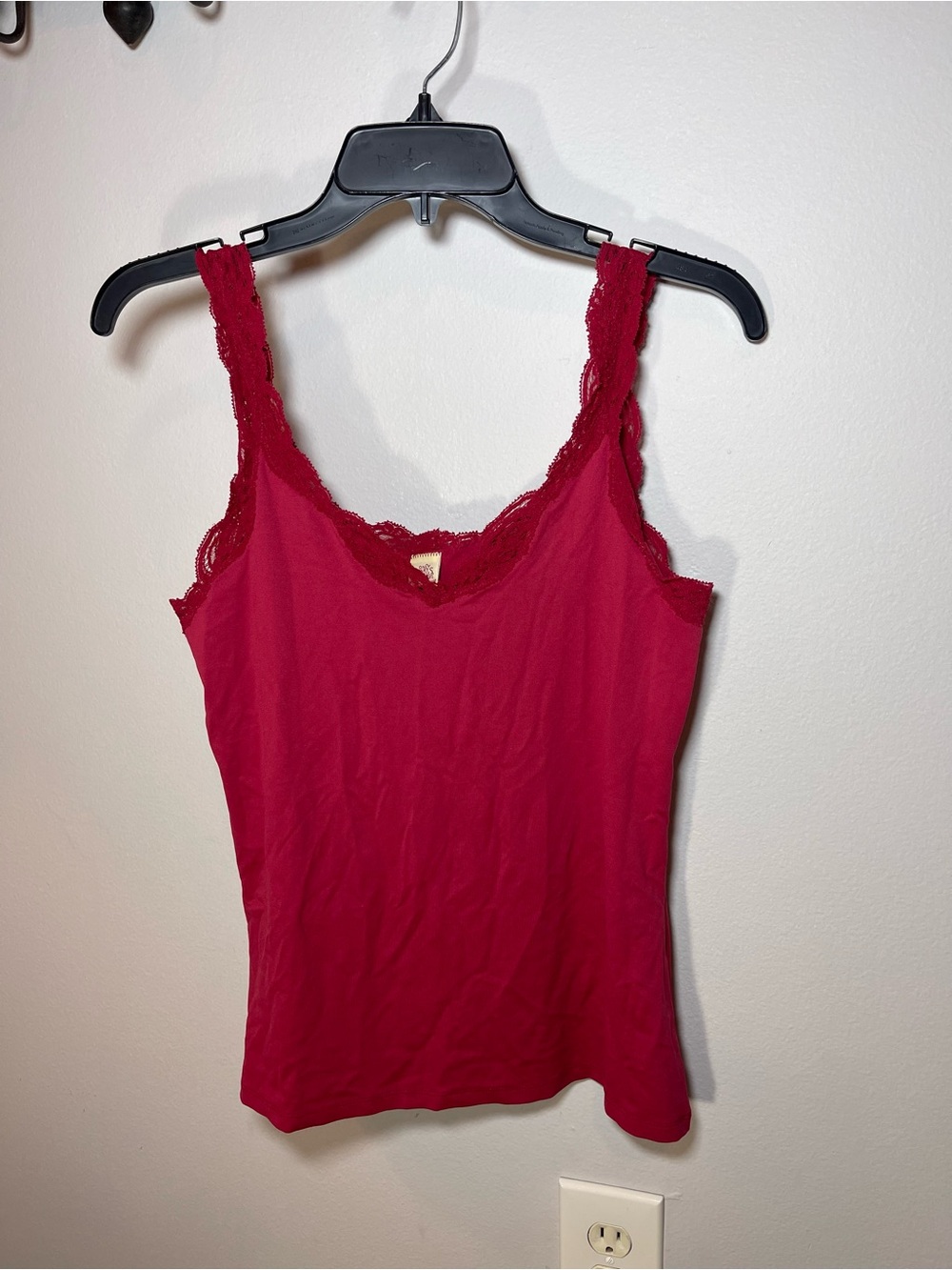 Only Hearts NYC Helena Stuart Red Lace Camisole Tank - Large